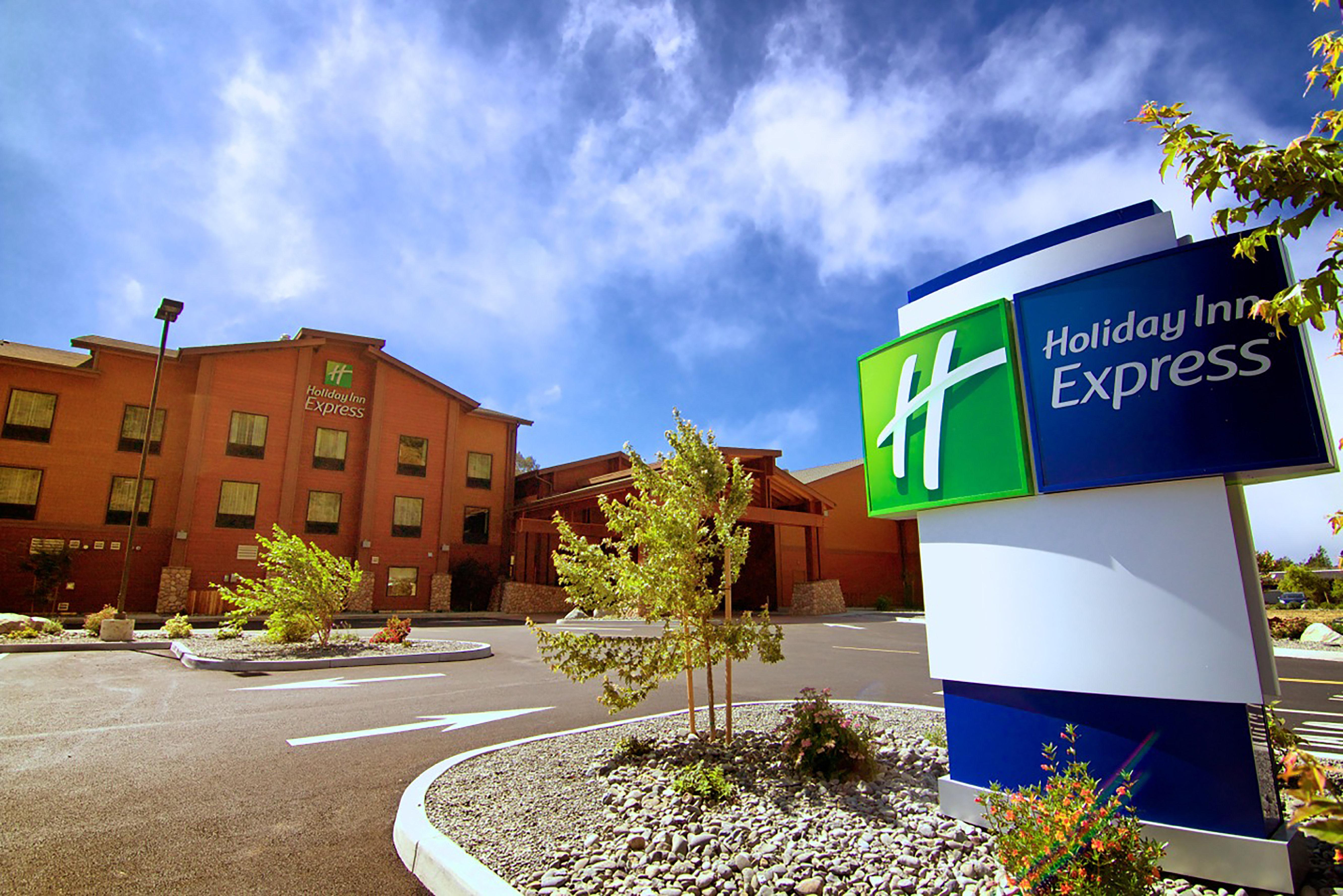 Holiday Inn Express Redwood National Park By Ihg Klamath Luaran gambar