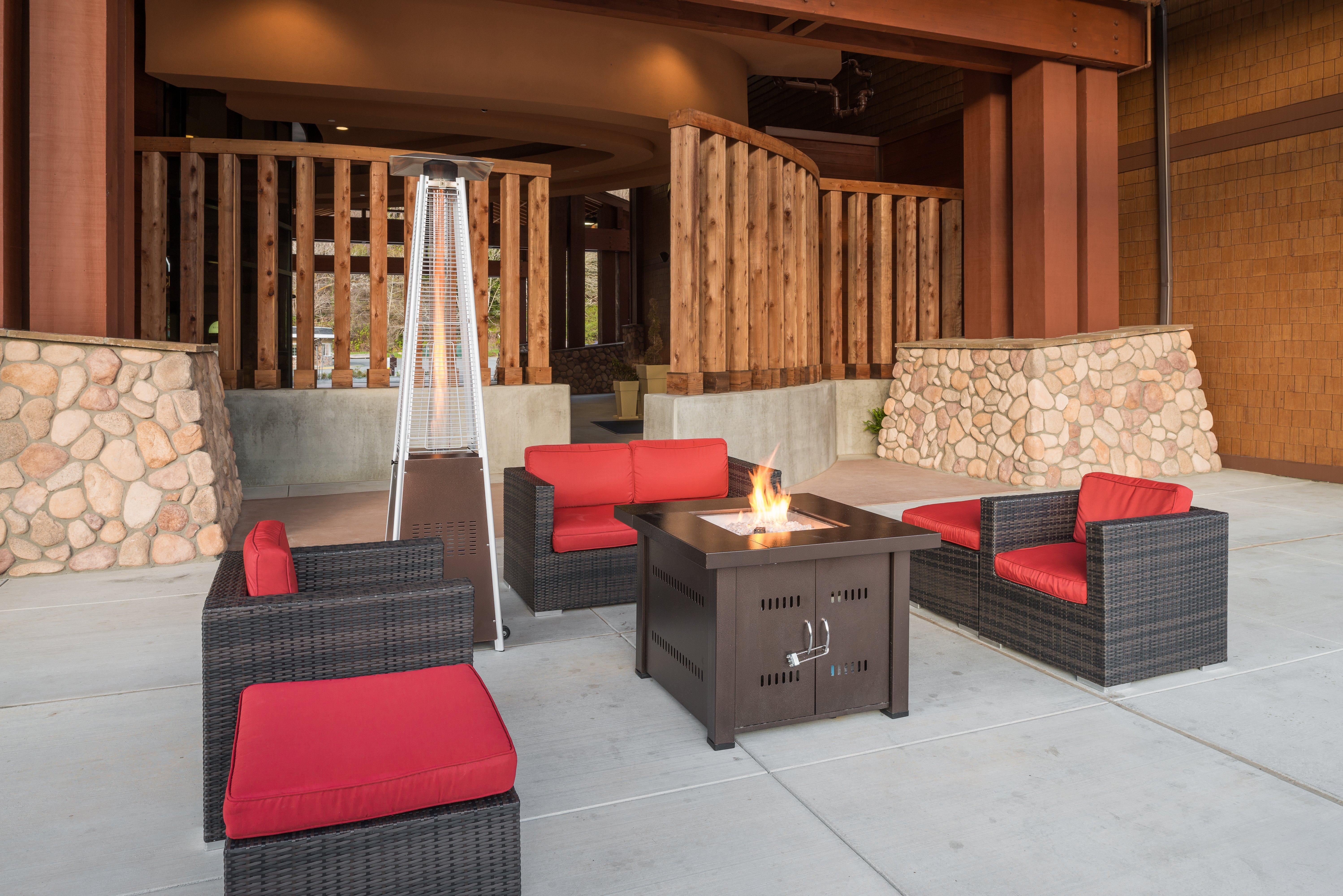Holiday Inn Express Redwood National Park By Ihg Klamath Luaran gambar